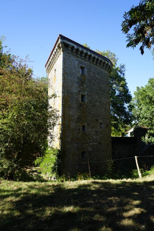 Bocage Belle Histoire Bed & Breakfast Moutiers-Sous-Chantemerle Exterior photo